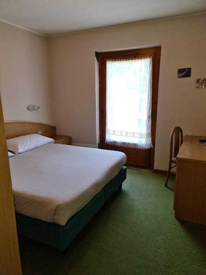 Hotel Daniela Бормио Екстериор снимка